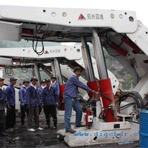 液壓支架清洗設備-液壓支架高壓清洗機